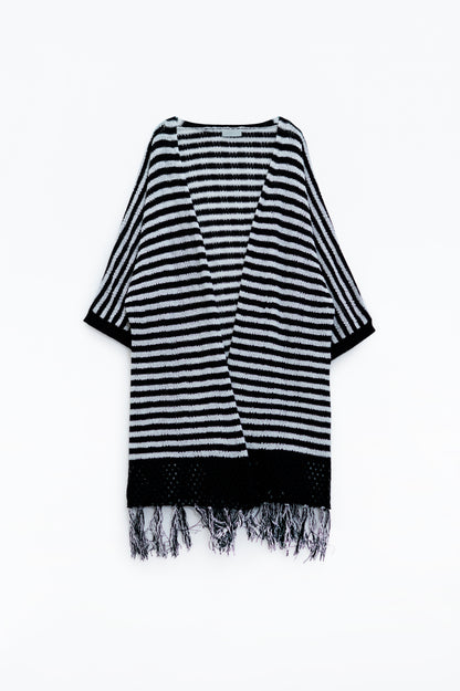 Q2 Rebeca Negra Estilo Boho Con Punto Pointelle A Rayas Y Detalles De Flecos