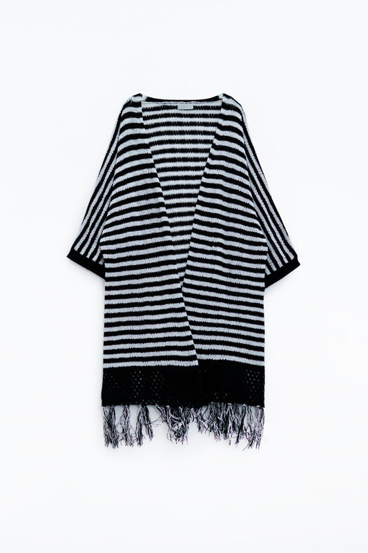 Q2 Rebeca Negra Estilo Boho Con Punto Pointelle A Rayas Y Detalles De Flecos