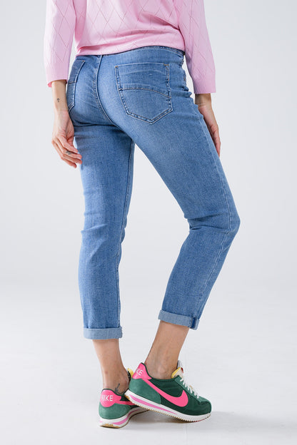 Skinny Jeans En lavado claro con detalle en el bolsillo