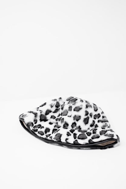 Sombrero de pescador con estampado animal en blanco