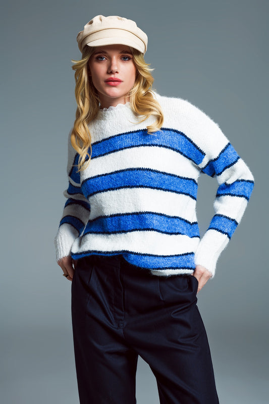 Q2 Suave jersey blanco con rayas azules