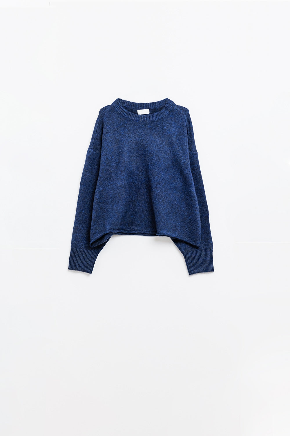 Suave jersey de punto azul marino con mangas globo