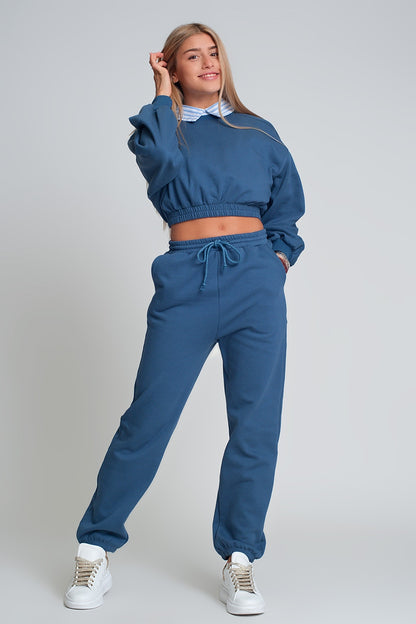 Sudadera corta deportiva en azul