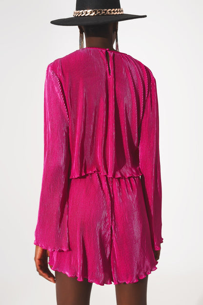 Top corto con cuello redondo plisado en fucsia