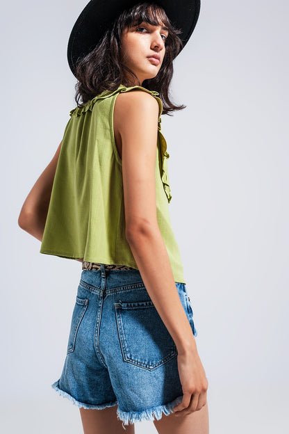 Top corto de corte amplio con cuello tipo babero verde