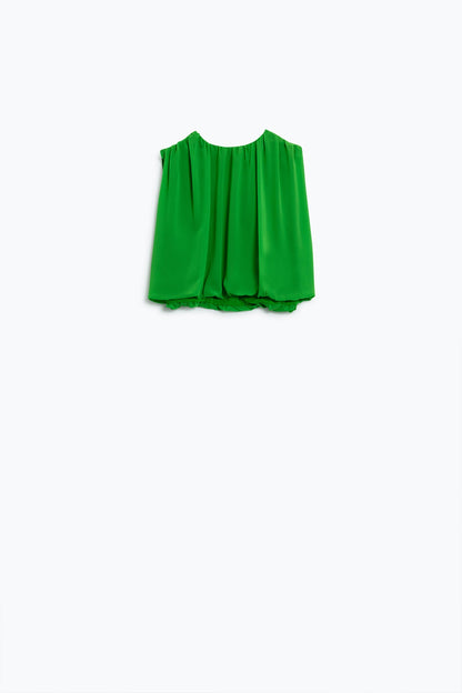 Top de gasa verde con diseño fruncido