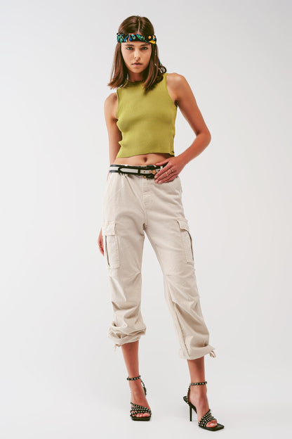 Top de punto sin mangas en verde militar