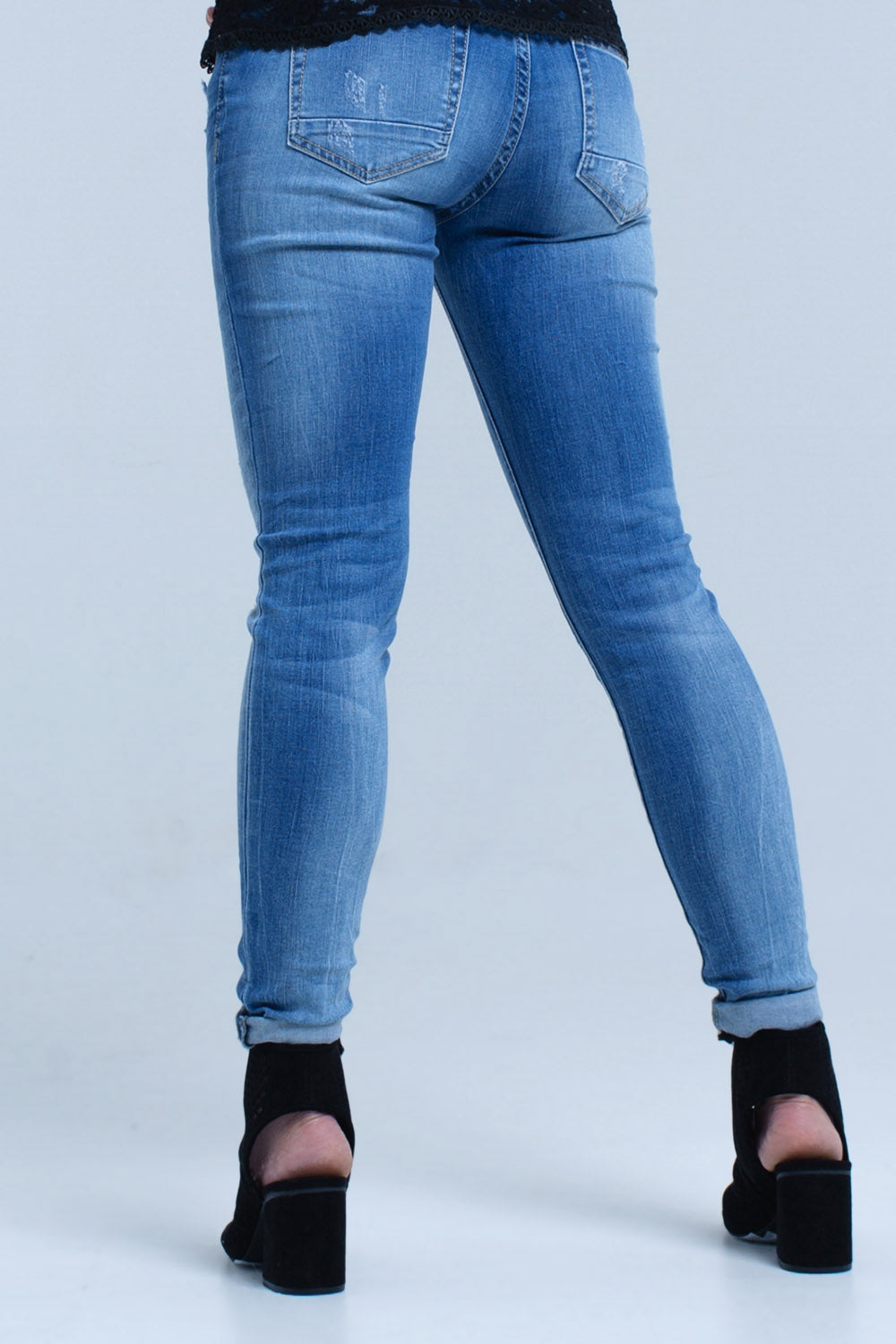 Vaquero skinny con roturas