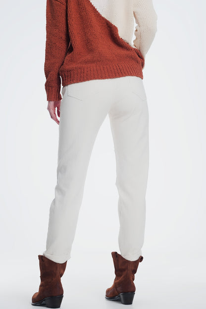 Vaqueros Boyfriend rasgados en beige