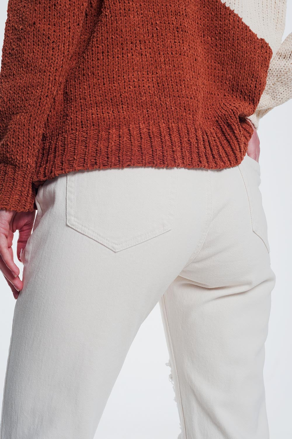 Vaqueros Boyfriend rasgados en beige