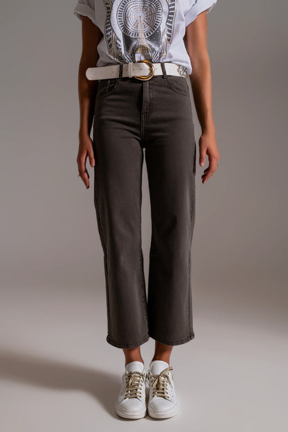 Q2 Vaqueros capri color gris de pernera ancha