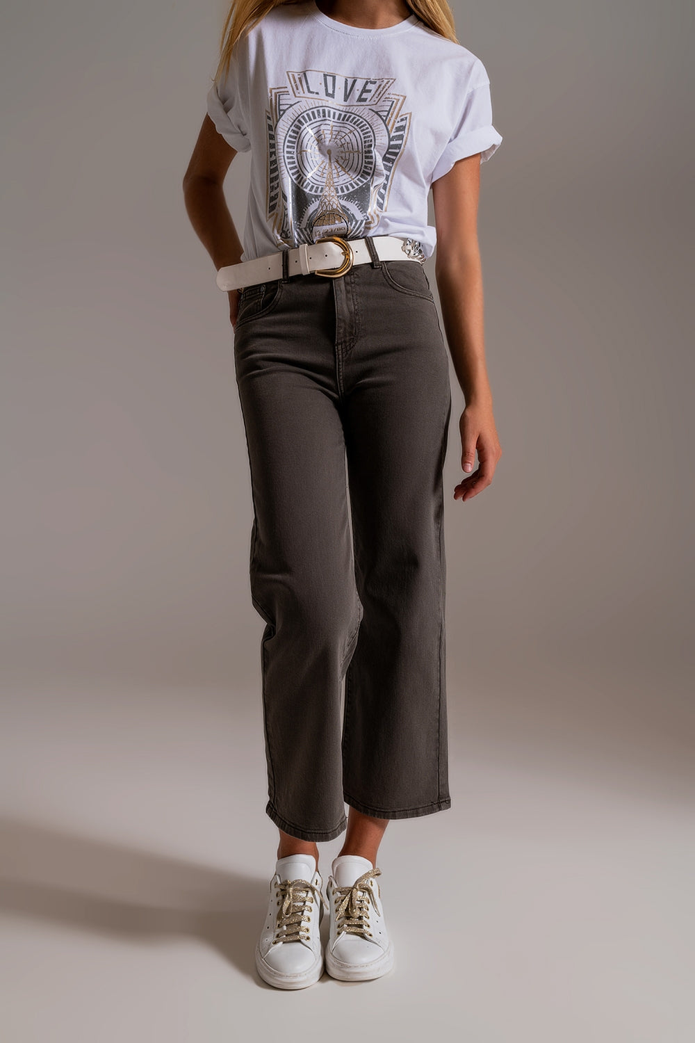 Vaqueros capri color gris de pernera ancha