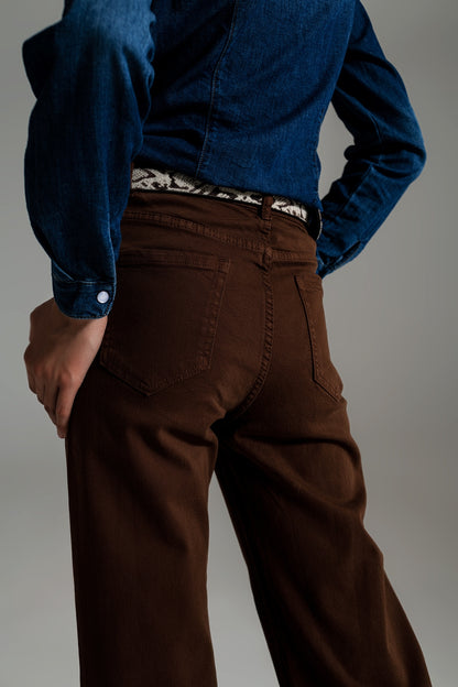 Vaqueros capri color marron de pernera ancha