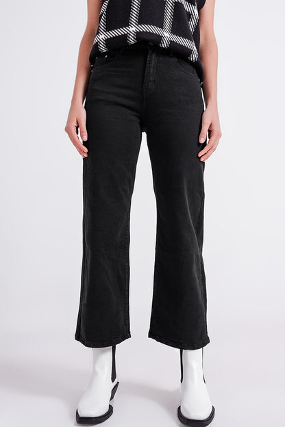 Q2 Vaqueros capri color negro de pernera ancha