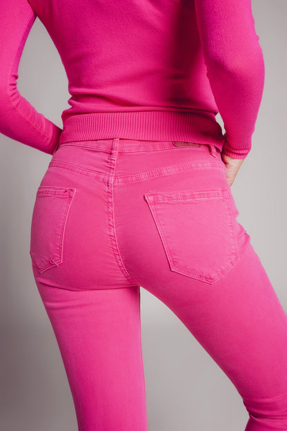 Vaqueros de talle alto color fucsia