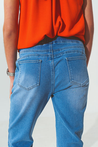 Vaqueros estilo joggers con cordón