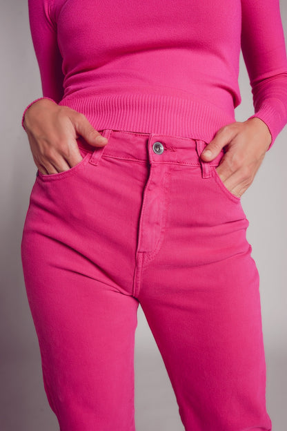Vaqueros mom fucsia de tiro alto y corte holgado