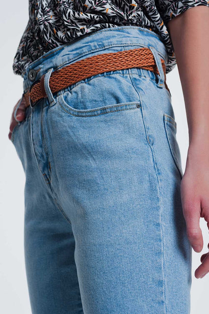 Vaqueros Mom slim de talle alto con diseño reciclado y lavado vintage medio