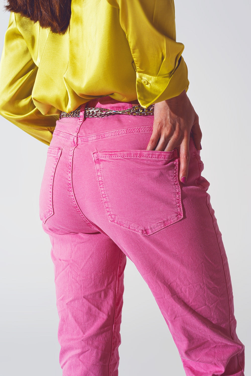 Vaqueros pitillo arrugados rosa