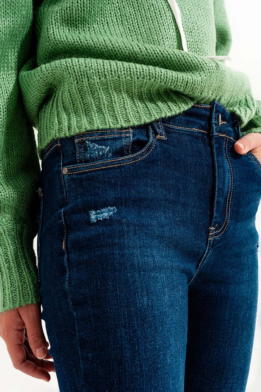 Vaqueros Skinny azul medio con dobladillo en el bajo elastico