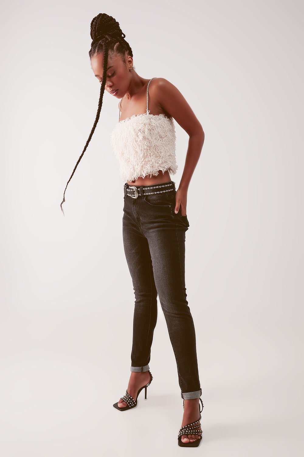 Vaqueros skinny en negro deslavado con cintura alta