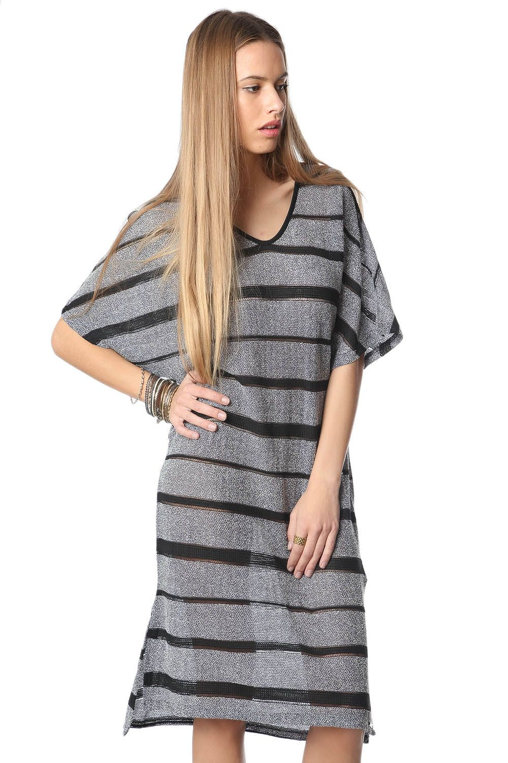 Vestido azul marino a rayas con detalle de rejilla