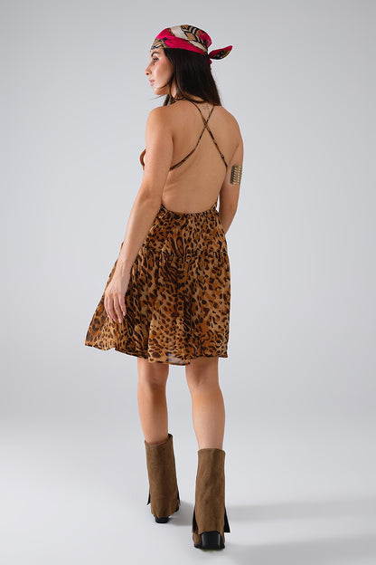 Vestido BabyDoll de gasa con espalda abierta y escote halter en estampado de leopardo