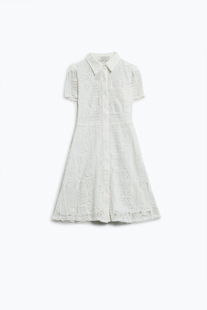 Q2 vestido blanco de crochet abotonado