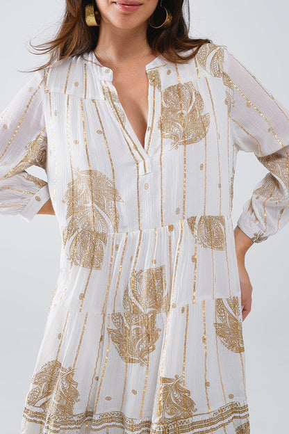 Vestido boho de manga larga con estampado de hojas y detalles de lúrex en blanco