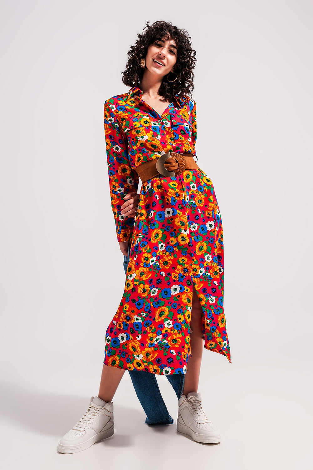 Vestido camisero abotonado con estampado floral