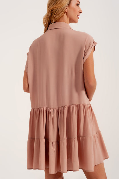 Vestido camisero corto y bajo escalonado rosa claro