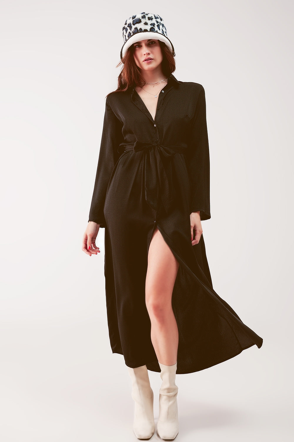 Vestido camisero largo negro de corte holgado