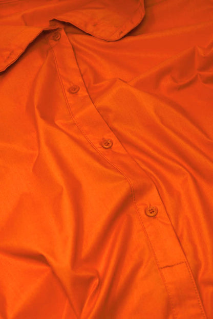 Vestido camisero relajado con mangas cortas globo y volante en naranja