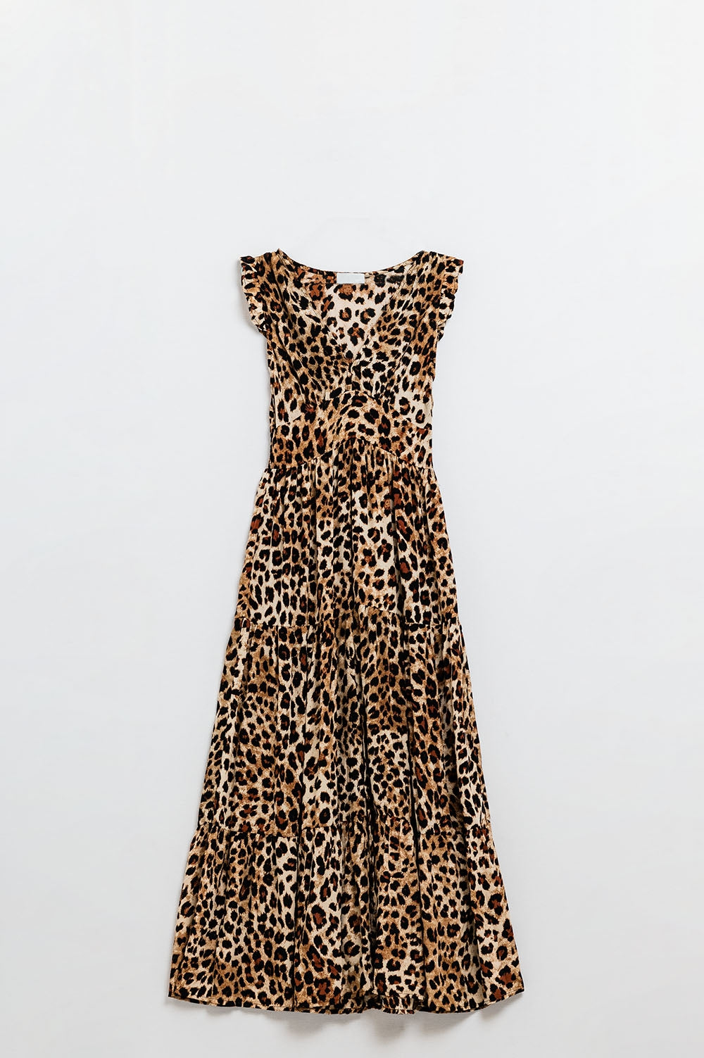 Vestido con cintura ceñida y estampado de leopardo
