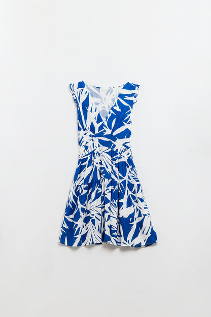 vestido corto azul con estampado tropical de palmeras