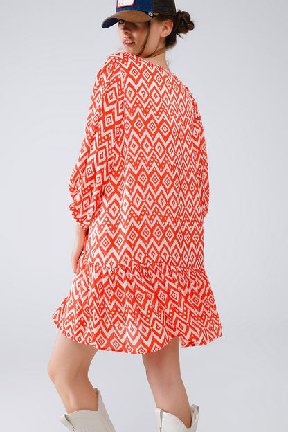 Vestido corto con detalle de lazo en la parte delantera en estampado étnico rojo