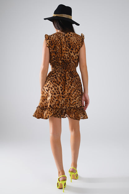 Vestido corto con estampado de leopardo y cintura ceñida