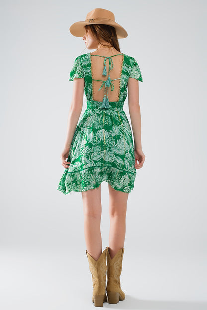 vestido corto verde boho estampado de flores con espalda abierta