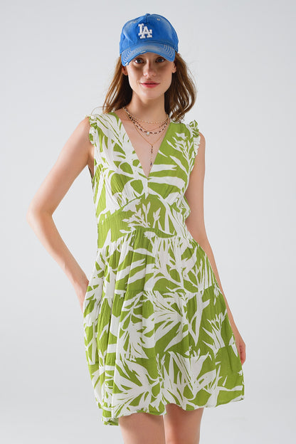 vestido corto verde con estampado tropical de palmeras