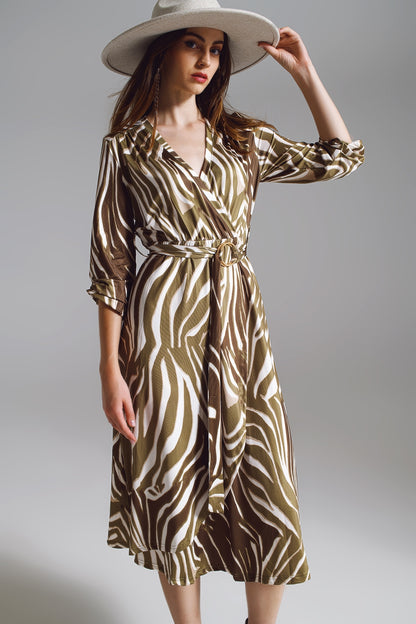 Vestido cruzado midi con cinturón en estampado de cebra en color verde oliva y crema