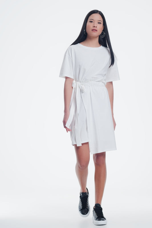 Q2 Vestido estilo camiseta con fruncido delantero color crema