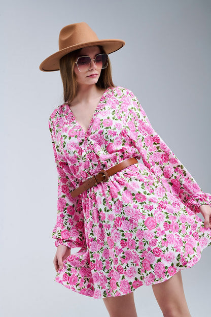 Vestido floral de cuello en V con flores rosas y detalles verdes