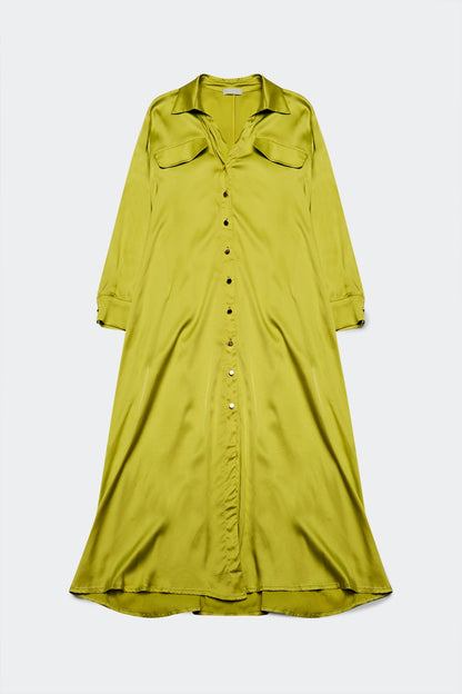 Q2 Vestido largo verde lima de saten con botones y detalle de bolsillos