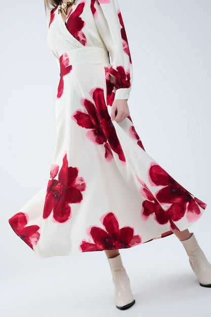 Vestido midi beige con estampado floral tropical rojo y mangas largas