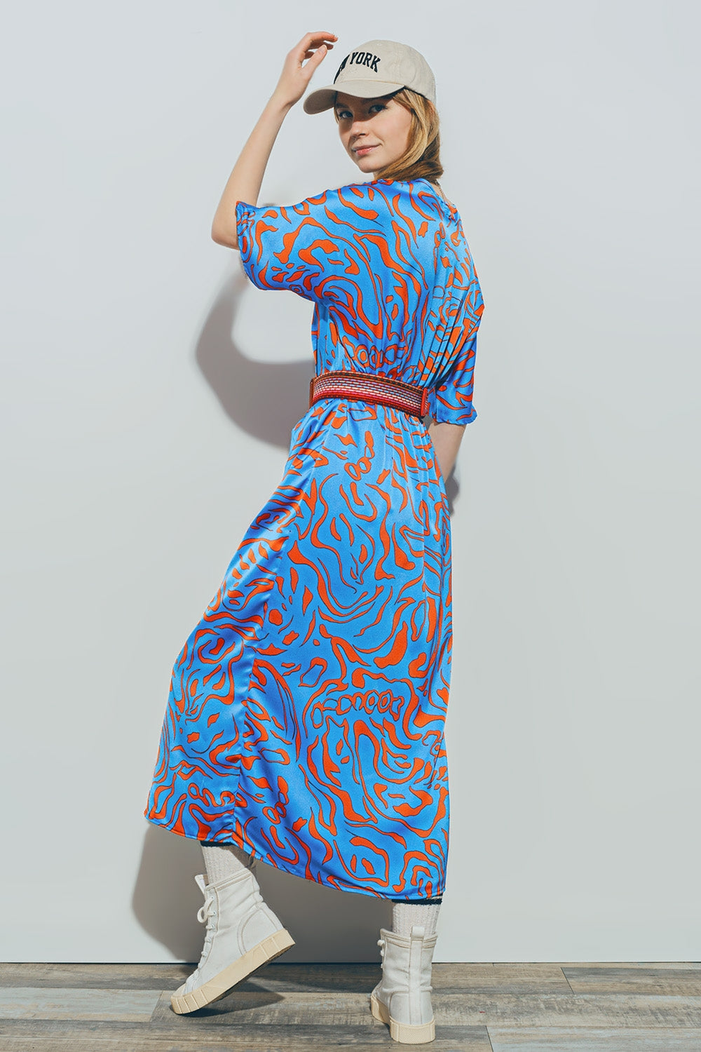 Vestido Midi de Satén con Cuello en V en Azul