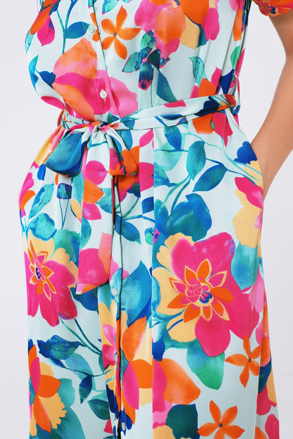 Vestido midi en raso suave con estampado de flores