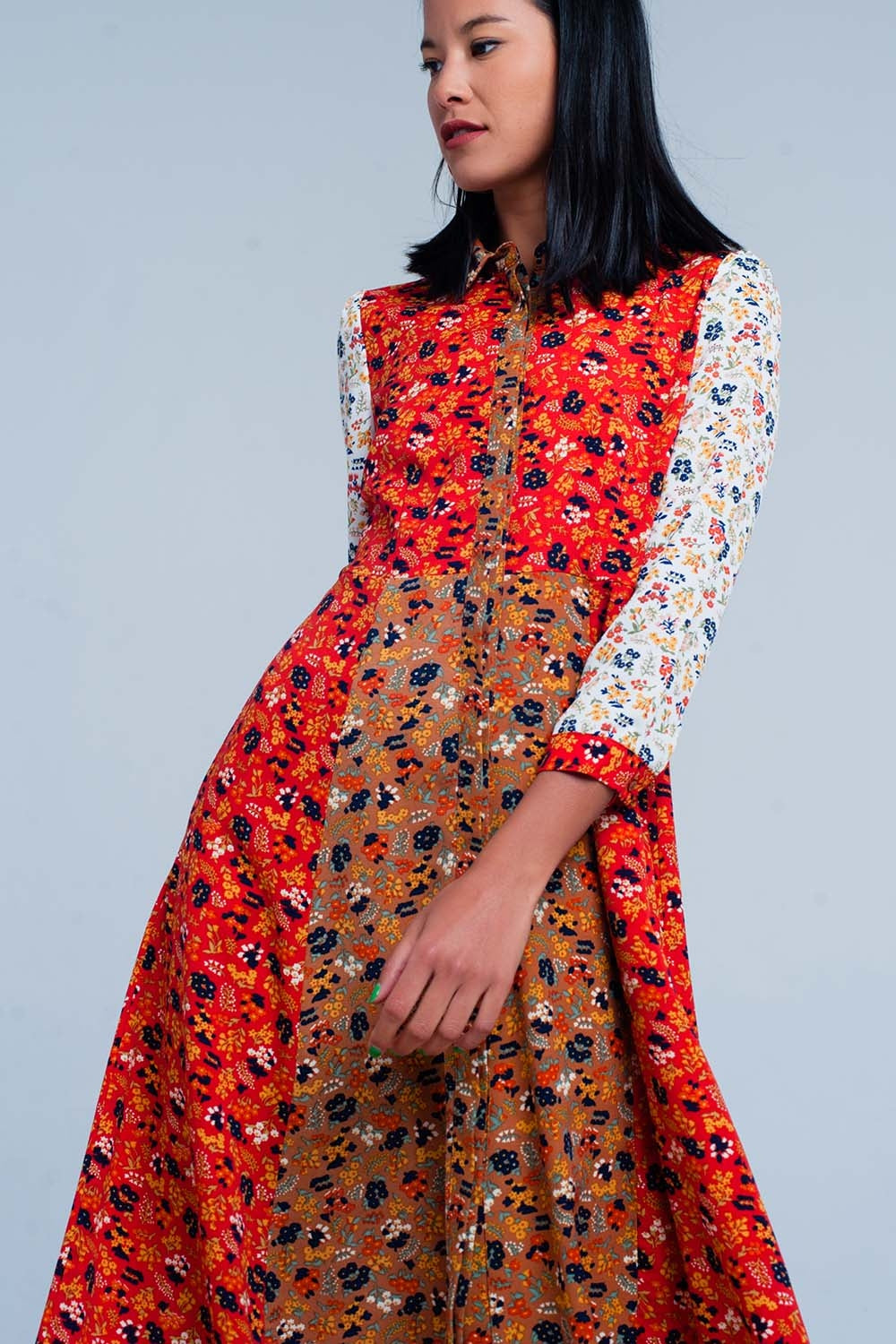 Vestido Rojo camisero de manga larga con flores de jardín