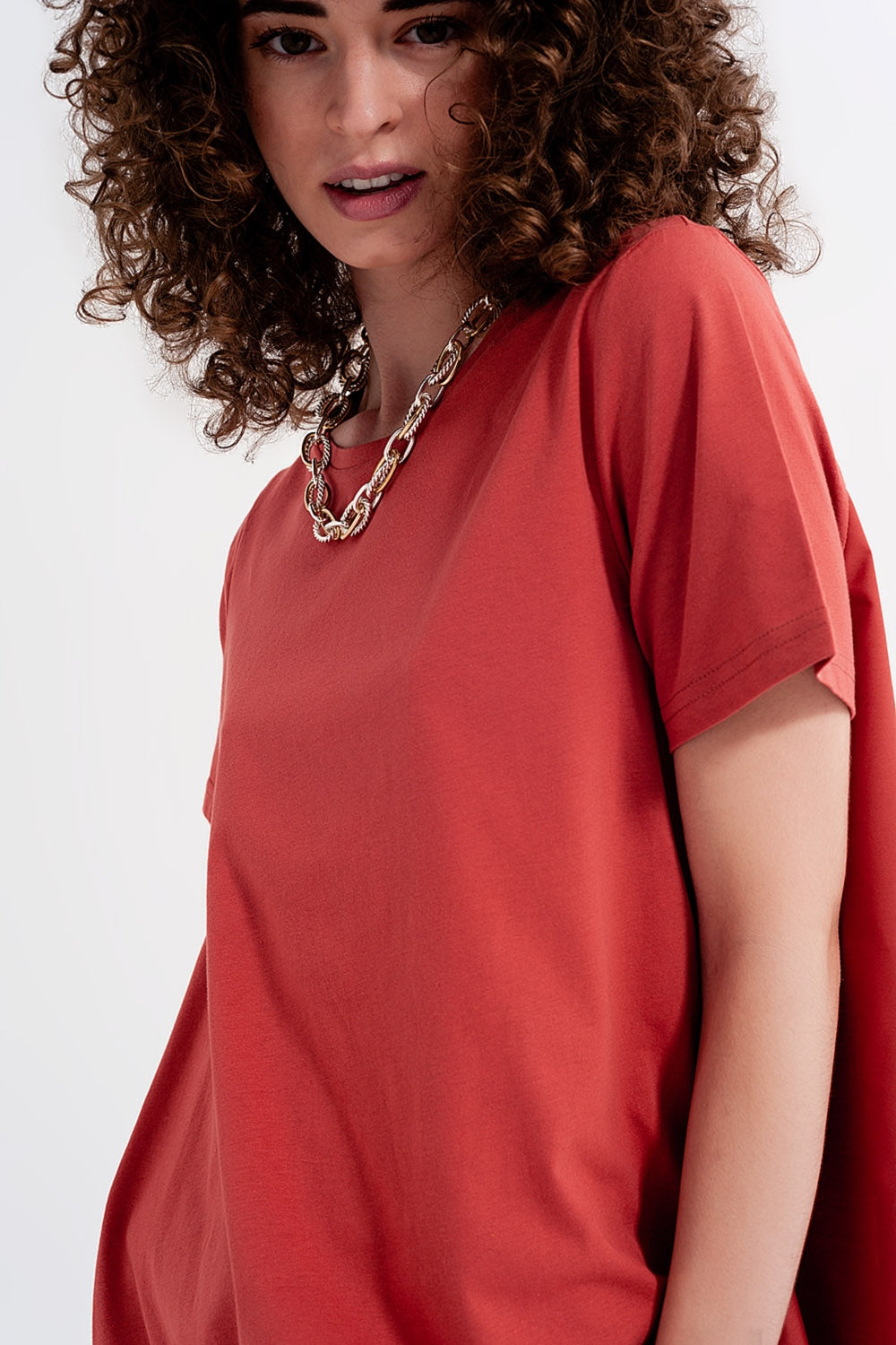 Vestido tipo camiseta en naranja
