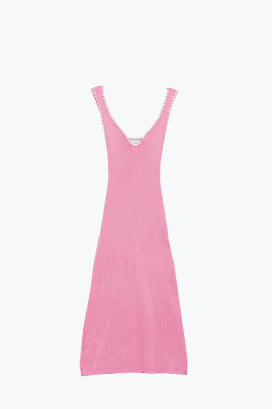 Q2 Vestido veraniego de punto ceñido al cuerpo en rosa con ribete blanco