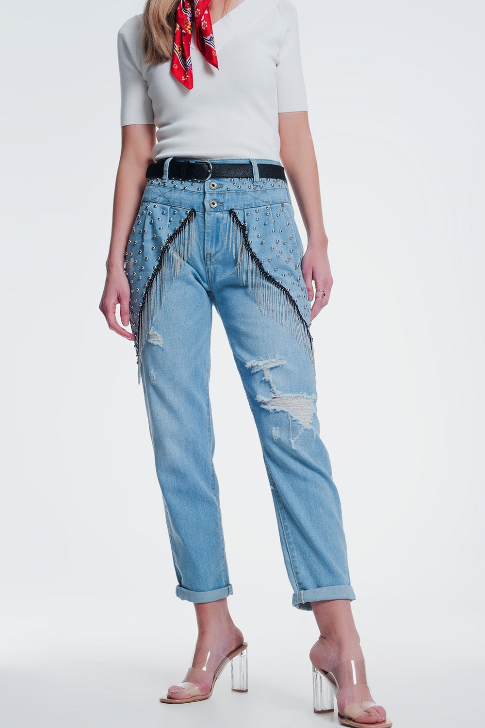vintage vaqueros anchos con tachuelas y cadenas